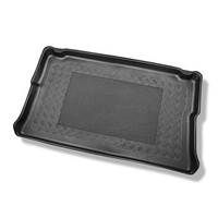 Tapis de coffre adapté pour Nissan NV300 Van (11.2016-....) - bac de coffre - protection de coffre voiture - version pour le transport de passagers (break / tour); derriere 3e rangée de sieges; version courte (short); sièges non coulissants, montés sur cr