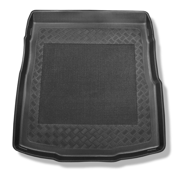 Tapis de coffre adapté pour Volkswagen Passat B8 Berline (12.2014-12.2021) - bac de coffre - protection de coffre voiture - coffre supérieur ; avec roue de secours taille normale