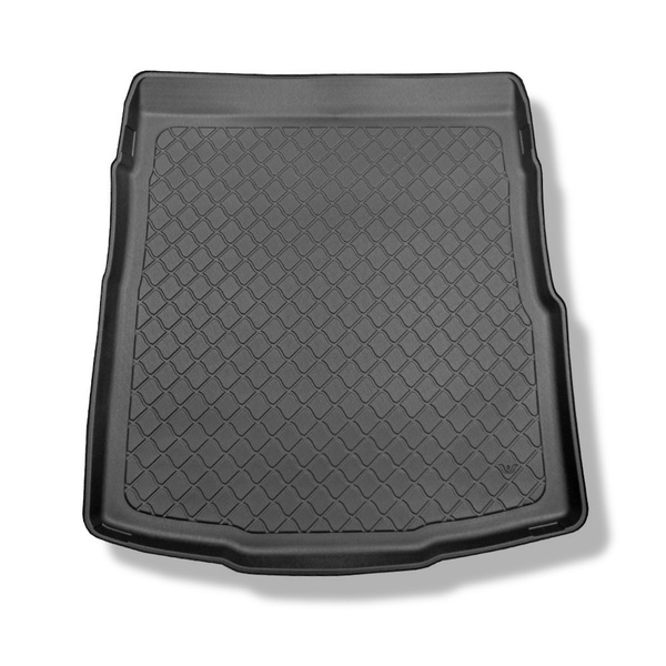 Tapis de coffre adapté pour Volkswagen Passat B8 Berline (12.2014-12.2021) - bac de coffre - protection de coffre voiture - coffre supérieur ; avec roue de secours taille normale